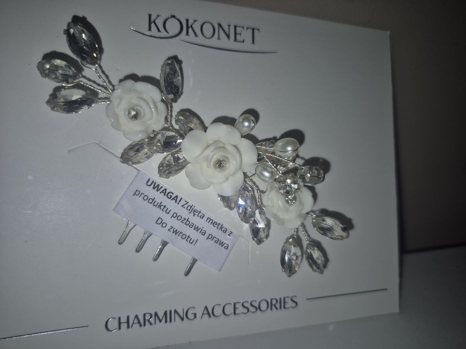 Grzebień białe kwiaty perły róże srebro rustykalny ślub i wesele