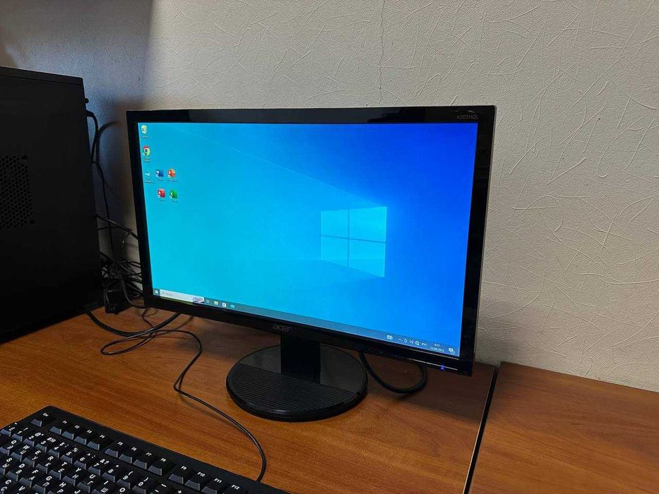 Монітор LED ACER K202HQL 19.5 дюймів в повністю працюючому стані