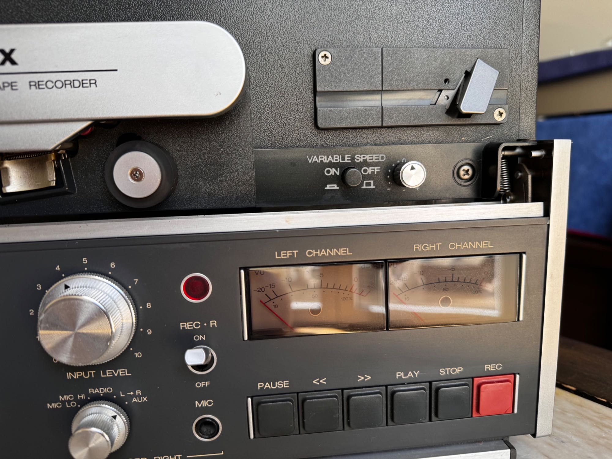 ReVox B77 magnetofon szpulowy, dwuścieżkowy, stereo. HiFi