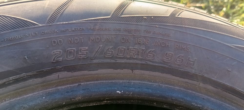 Opony zimowe r16