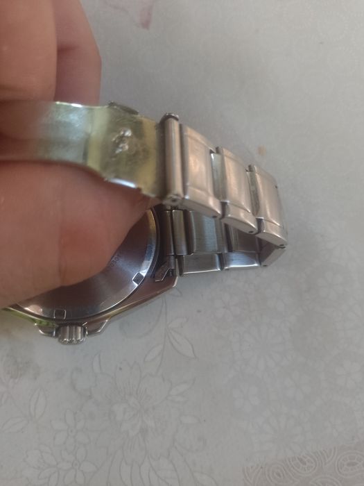 Часы продам наручные
