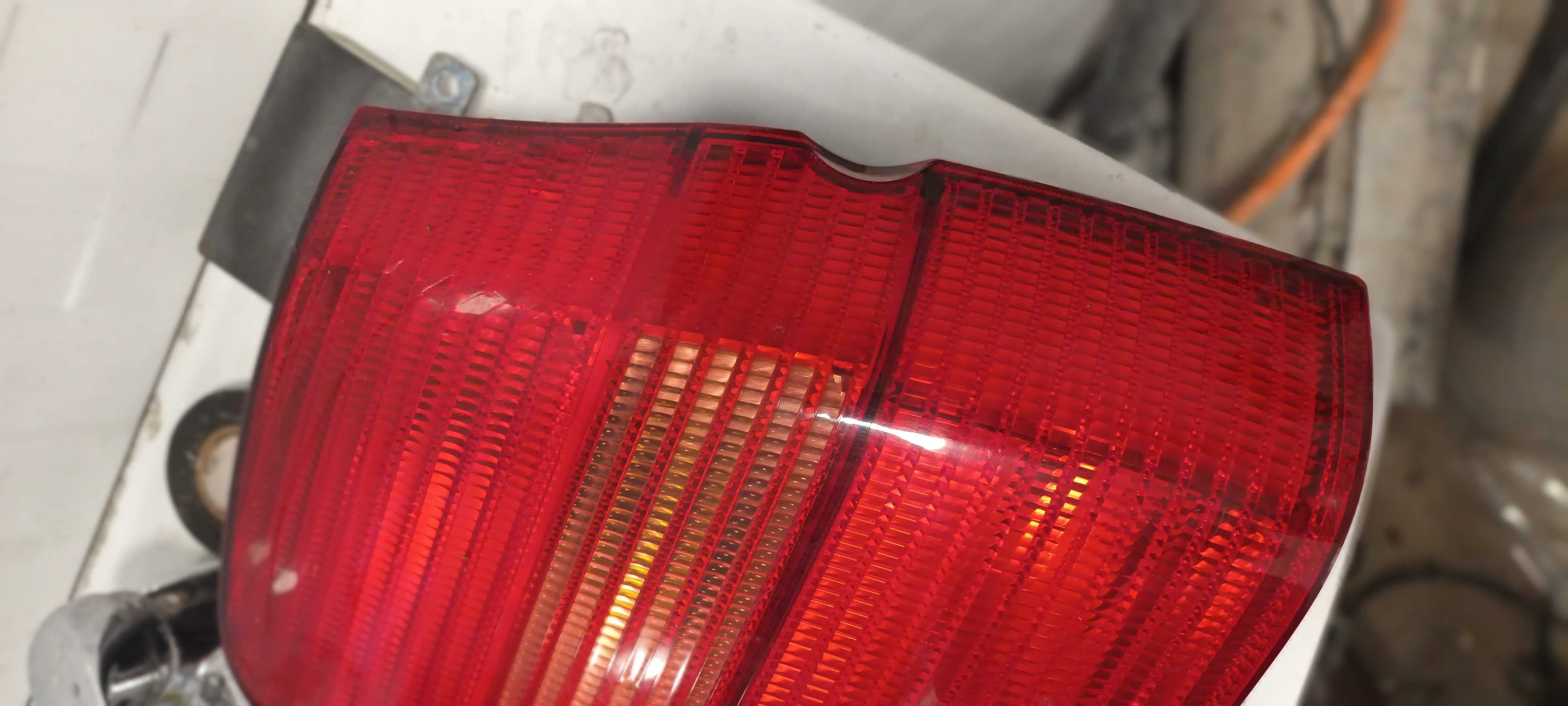 VW Lupo lampa prawa tył wysyłka