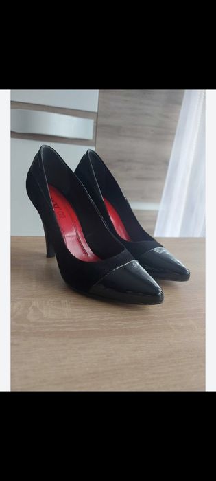 Buty na obcasie Lasocki