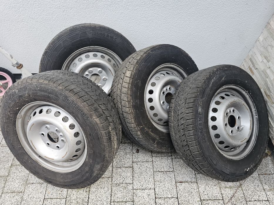 Kola Iveco zima 16