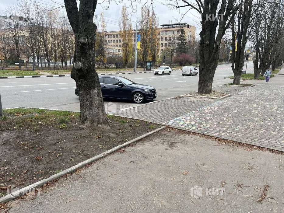 Аренда помещения на пр. Науки, м. 23 Августа, 380 м2,128556