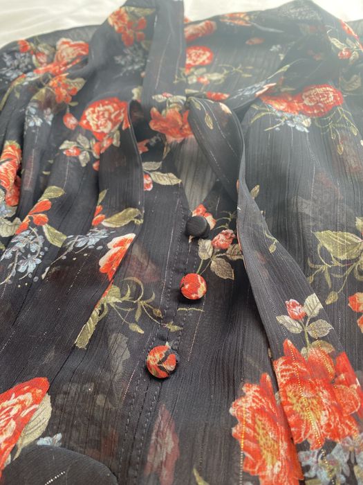 Блуза-сорочка в квітковий принт