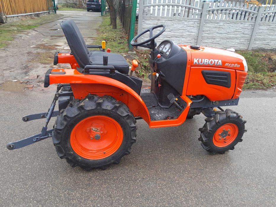 kubota b1220 ciągnik traktorek ogrodowy