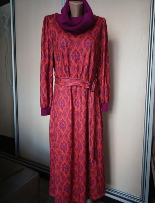 Гарна сукня - гольф