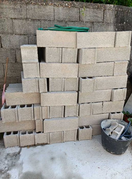 Blocos de construção civil 10,15 e20