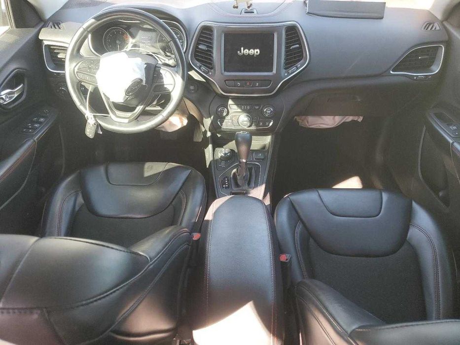 Продам Jeep Cherokee Trailhawk 2021 3.2л 141 тис км РОЗМИТНЕНИЙ