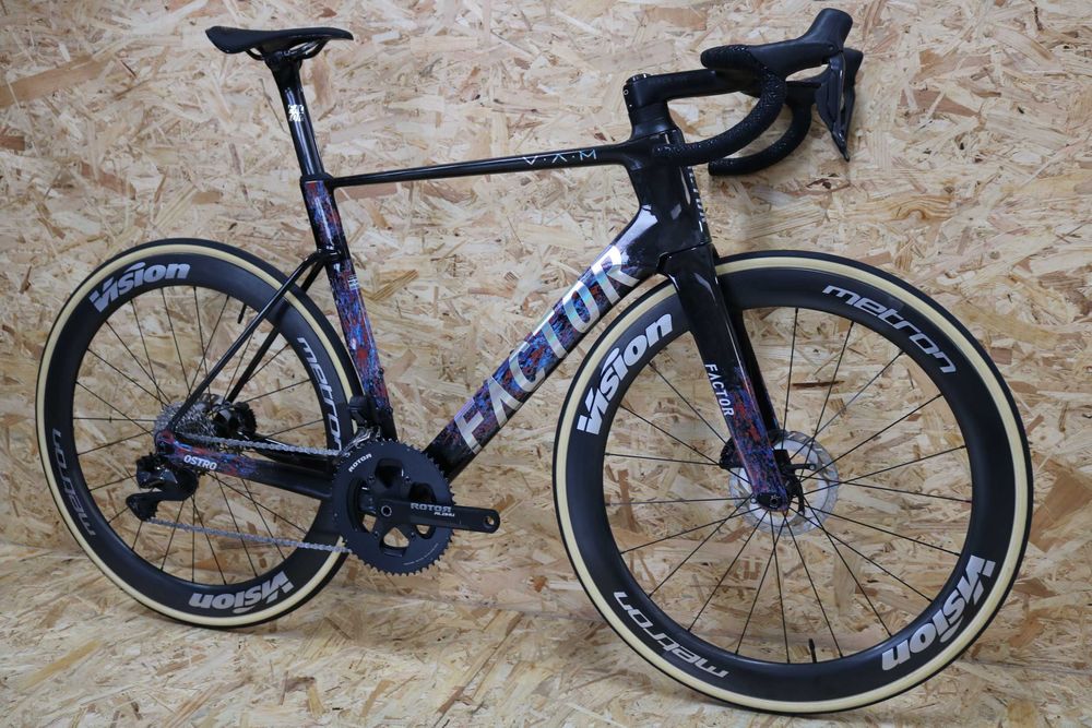 Bicicleta topo de gama Factor Ostro Vam 2.0