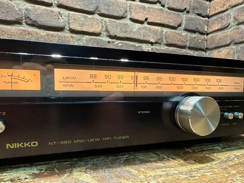 Tuner radiowy NIKKO NT-360