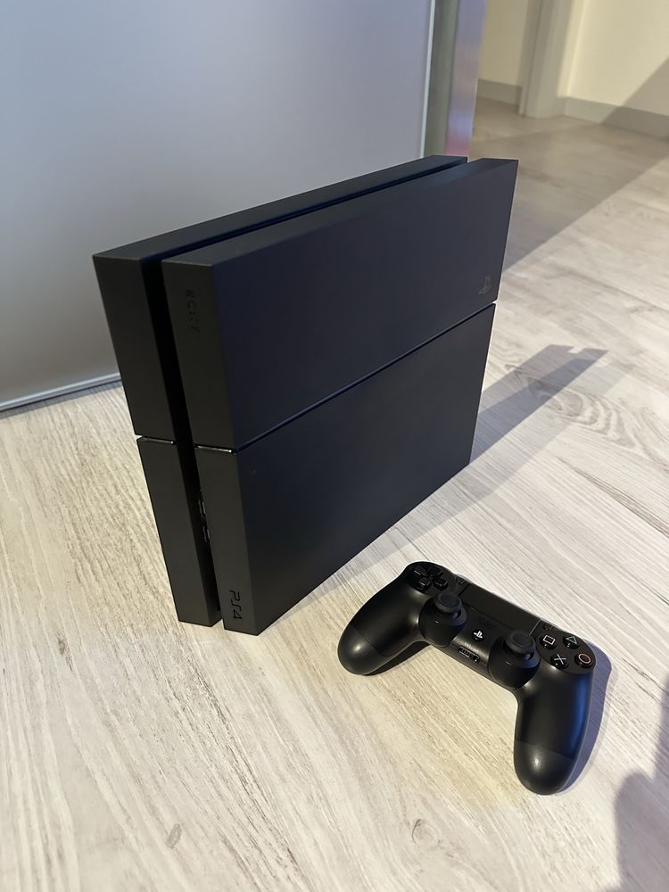 Ps4 1TB com muitos extras e VR