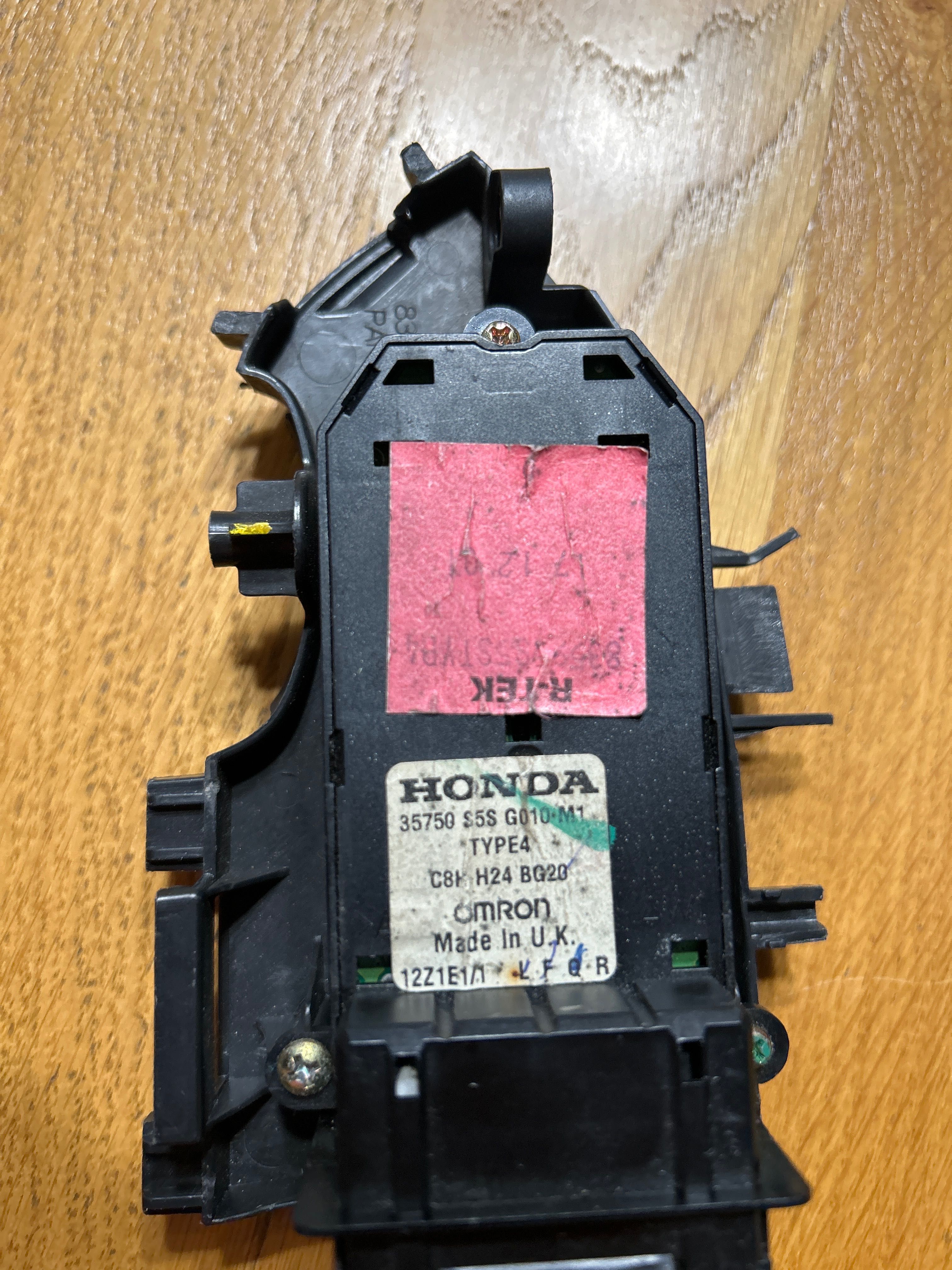 Przełącznik do szyb lewy Honda civic 7 3 drzwiowa