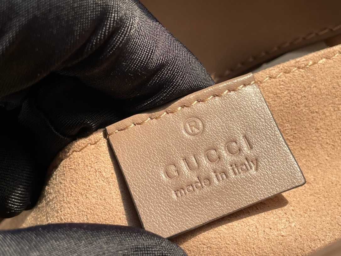 Torebka na ramię Gucci Marmont z łańcuszkiem