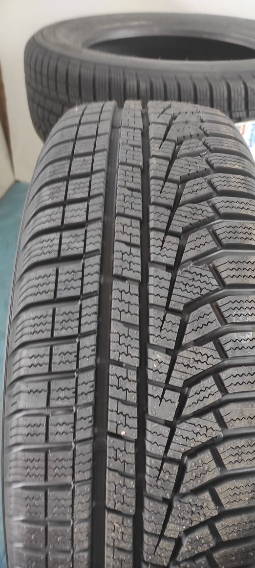 Opony zimowe HANKOOK 205/60/16 NOWE