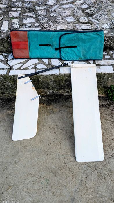 Barco à vela - Optimist em Fibra de vidro - Usado