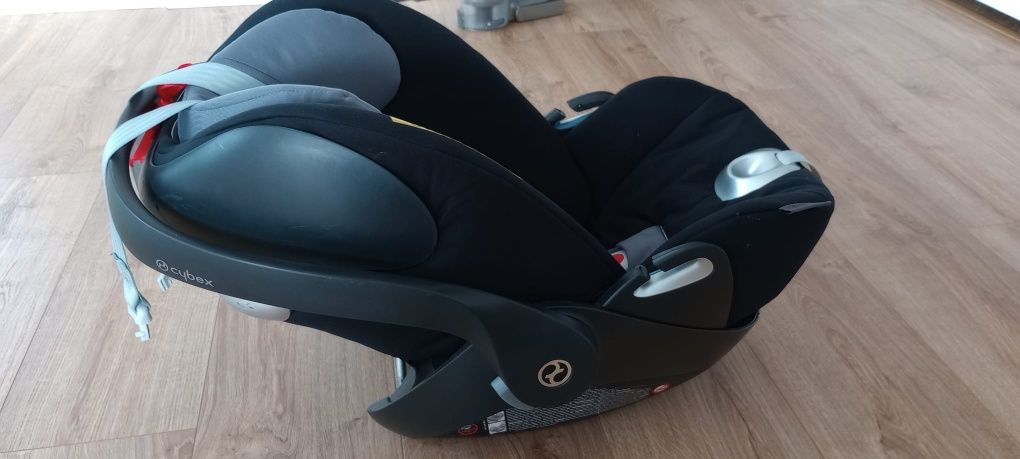 Fotelik samochodowy Cybex Cloud Q Platinum