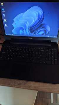 Dell 15 cali, Core i5, 16GB RAM, 500 GB SSD, Radeon HD 8730,Windows 10