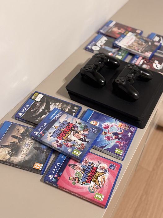 Ps4 slim 500gb 10 gier 2 pady