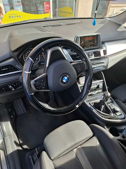 Bmw 216 D active tour