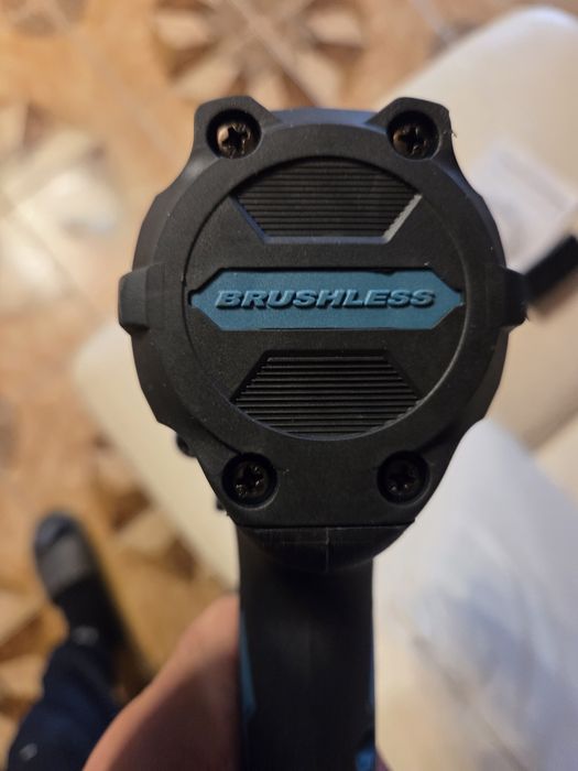 Klucz udarowy zamiennik makita z baterią i ładowarką