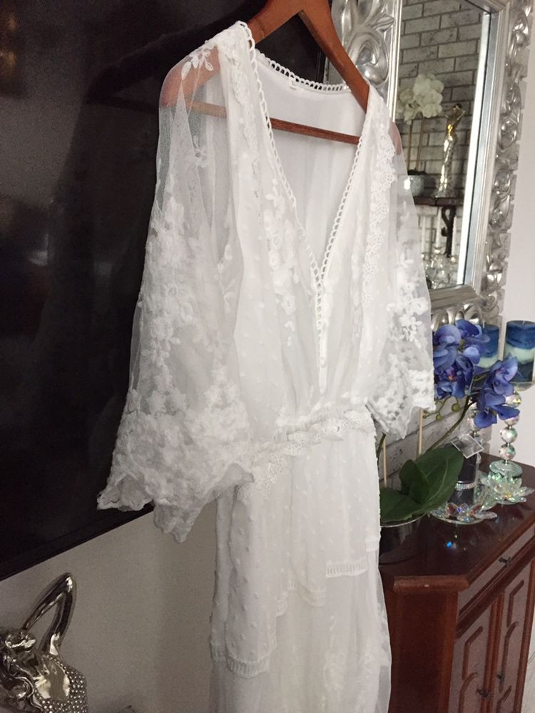 Suknia koronkowa tiulowa boho biała zwiewna maxi śliczna nowa długa