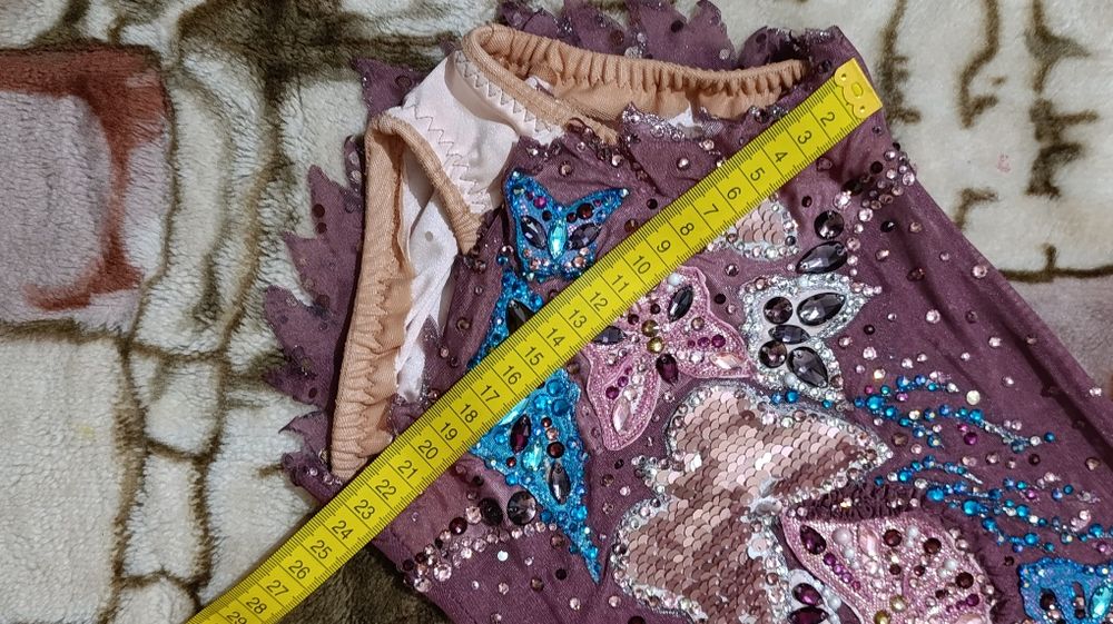 Купальник для художньої гімнастики