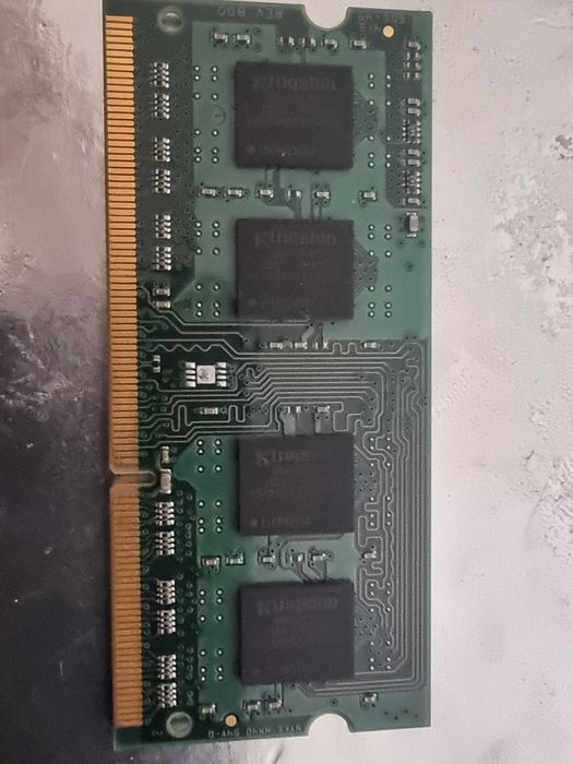 Vendo memória RAM para portátil