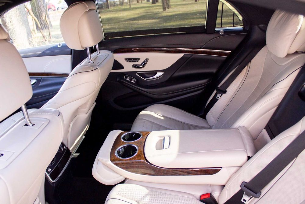 Прокат / Оренда Mercedes Benz S 350 W222