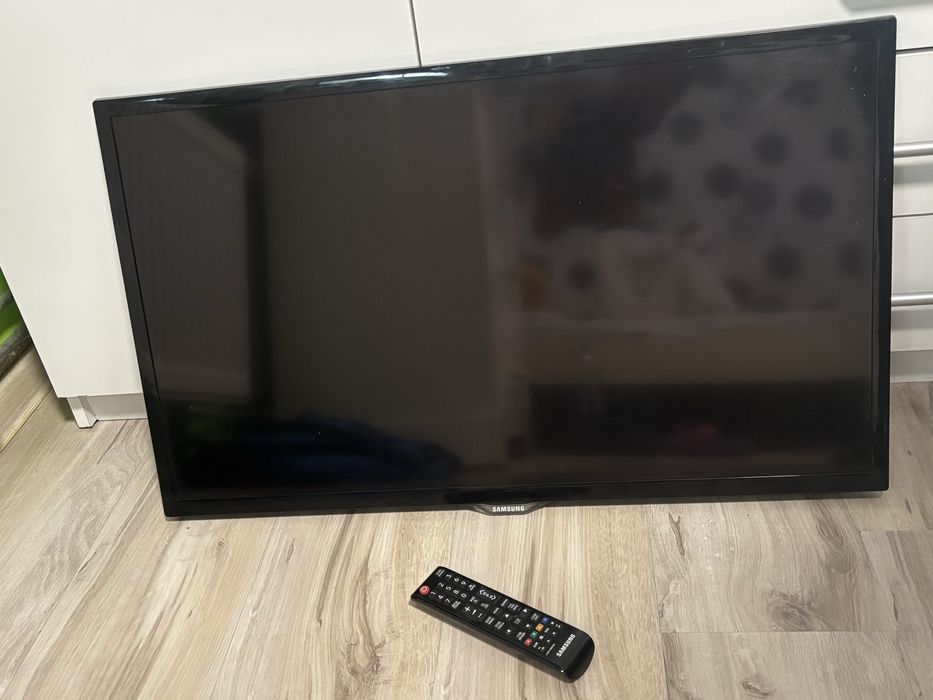 Telewizor Samsung 32” UE32F5370