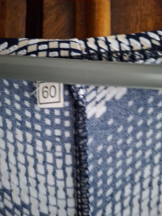 Продается платье  большого размера, недорого