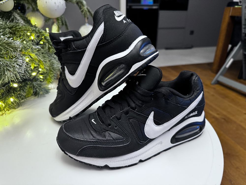 Kultowe air max command