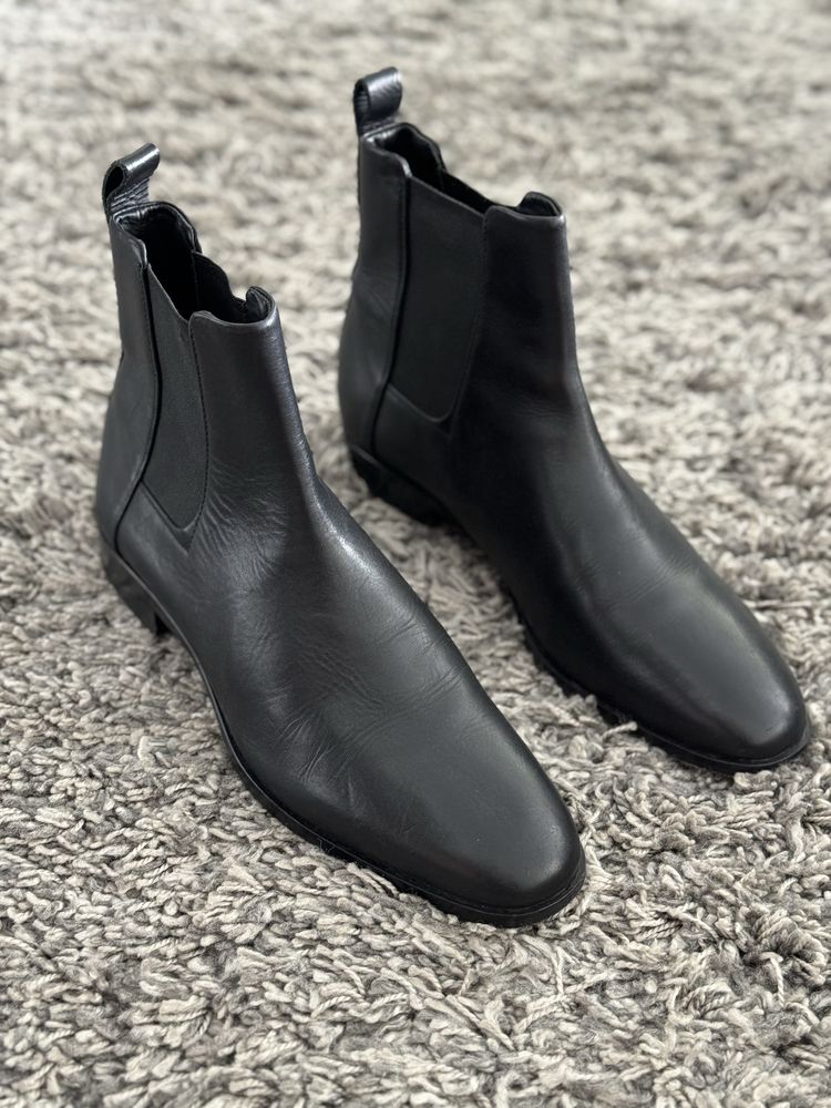 Hugo Boss 50424910 Челсі Cult Cheb  Розмір US 8 ідуть на 43 27.5