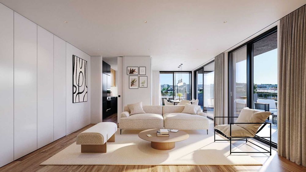 Apartamento T3 com 140 m2 varanda 25m2,  lugar de garagem e um arrumo