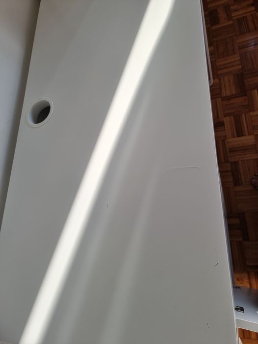 SECRETARIA + CADEIRA – Conjunto em Bom Estado