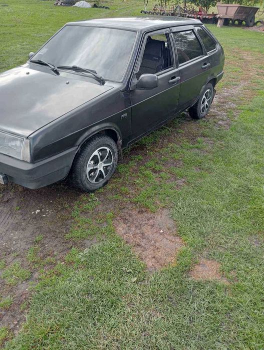 Продам машину Ваз 2109