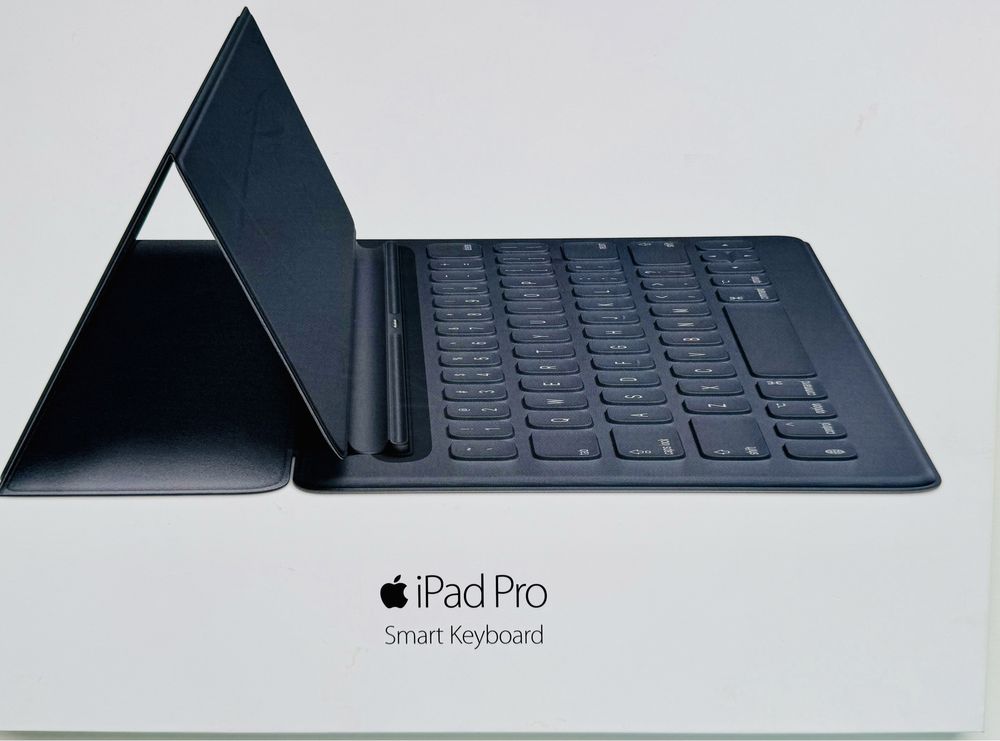 iPad Pro Smart Keyboard