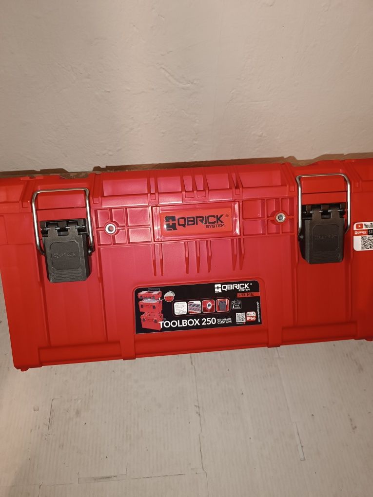 Skrzynka narzędziowa Qbrick System PRIME TOOLBOX 250 VARIO RED