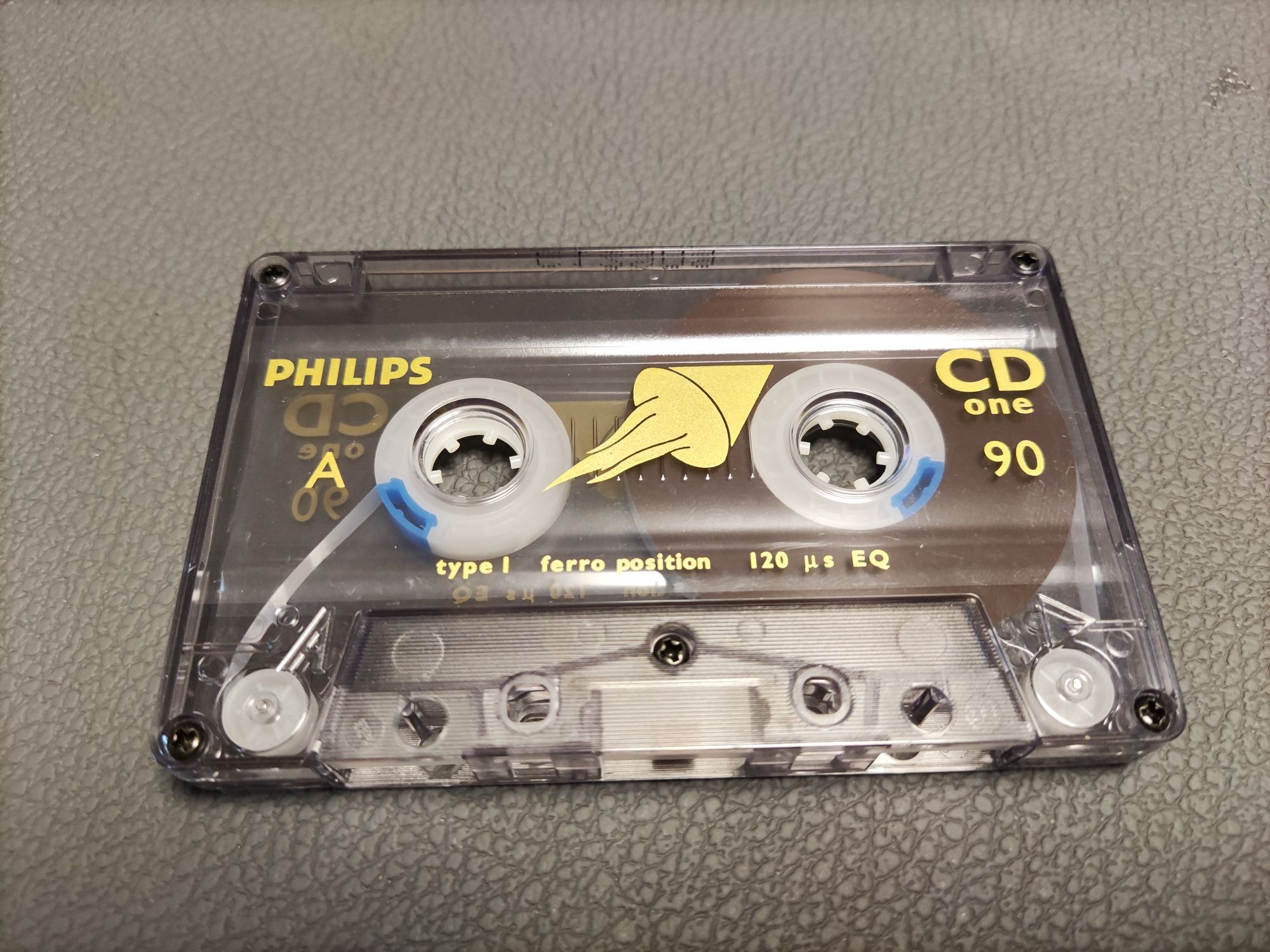 kaseta philips cd one 90
