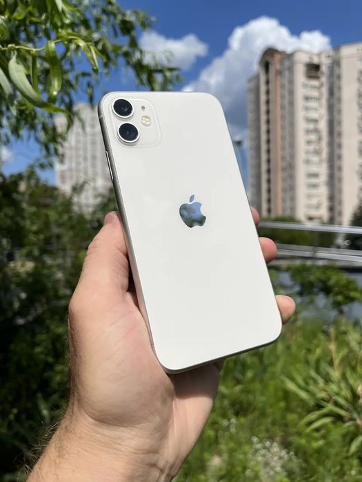 iPhone 11 128 Гб Офіційна версія для України. В ідеаліьному стані.