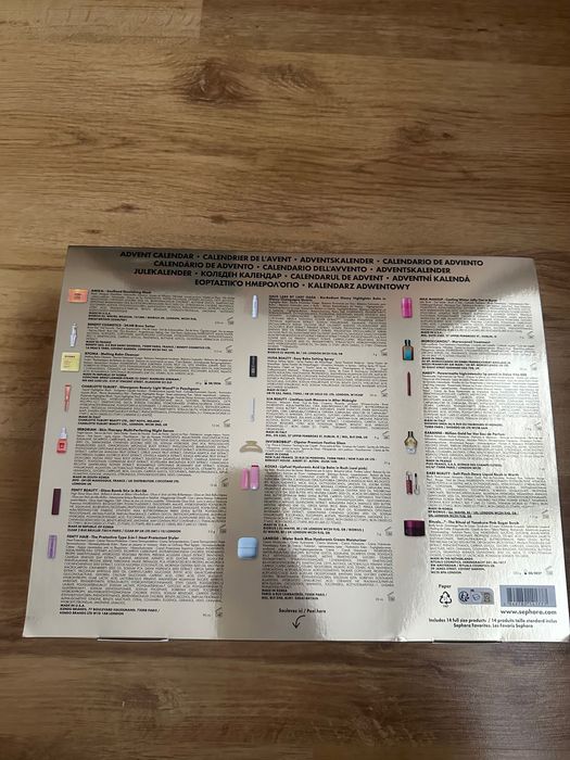 Kalendarz adwentowy Sephora Favorites 2025