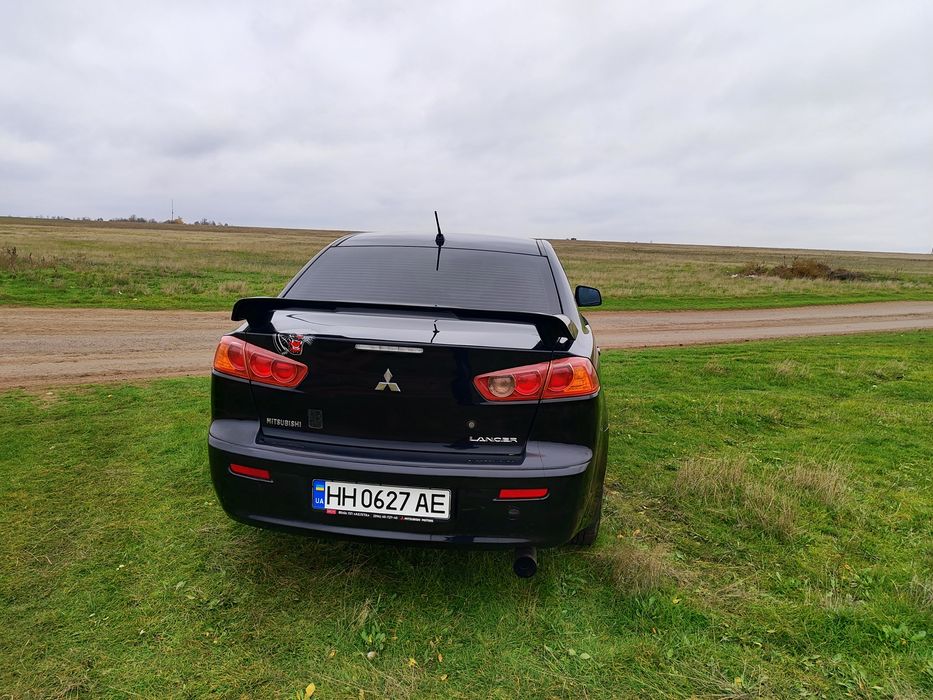 Машына в достойном состоянии приежаите смотрите