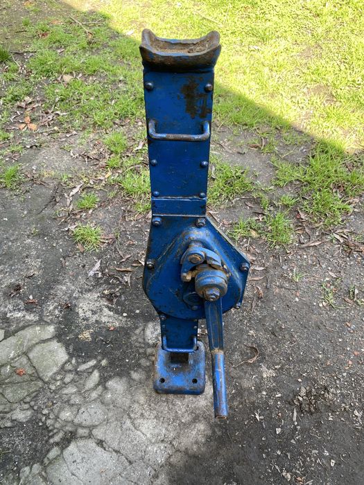 Podnośnik kolejowy 1972 r 3000kg