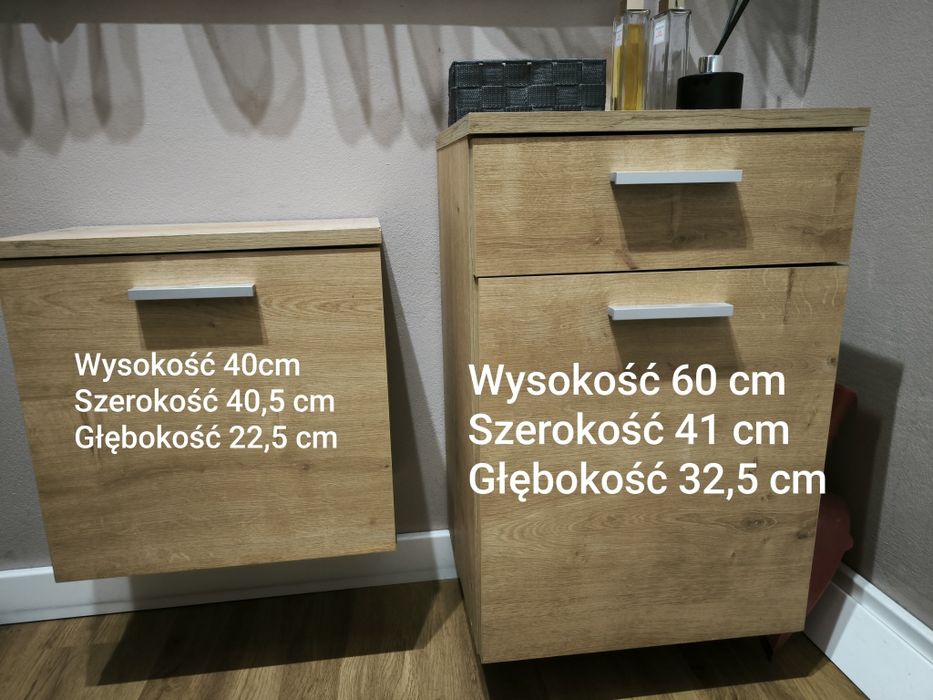 Zestaw mebli do przedpokoju/ garderoba