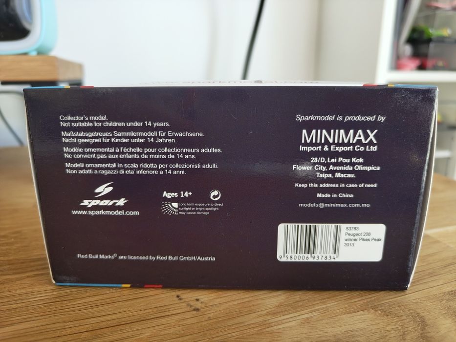 Peugeot 208 T16 Pikes Peak – Sébastien Loeb, Winner 2013 (Spark, 1:43)