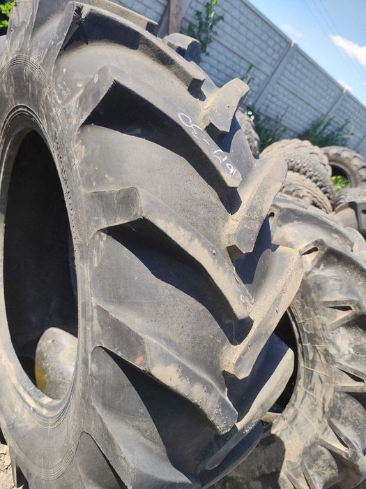 Opona rolnicza 16.9R30 Barum TZR2