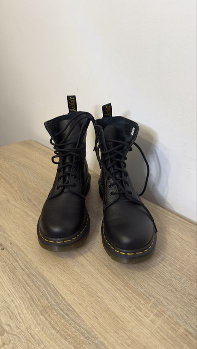 Dr Martwns 1460 buty wysokie jesienne zimowe kozaki glany sznurowane