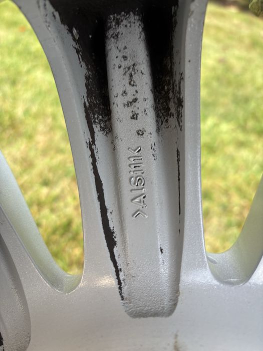 Kola alufelgi wraz z oponami styling 244 rozmiar 17 BMW e60 BBS RD407