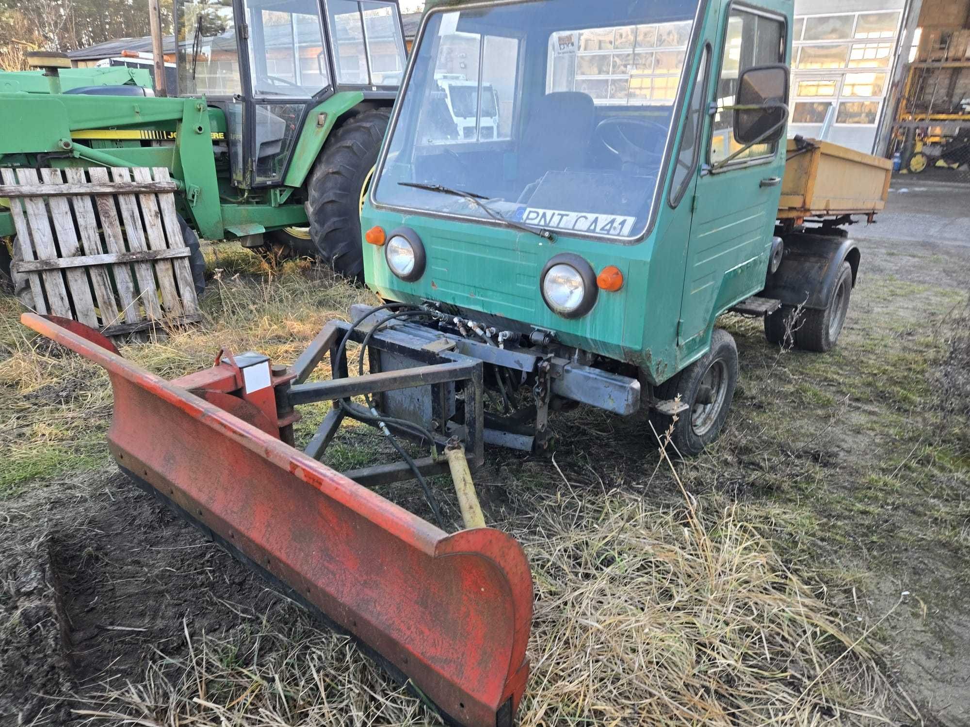 Multicar wywrotka z pługiem